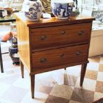 110 3043 CHEST OF DRAWERS